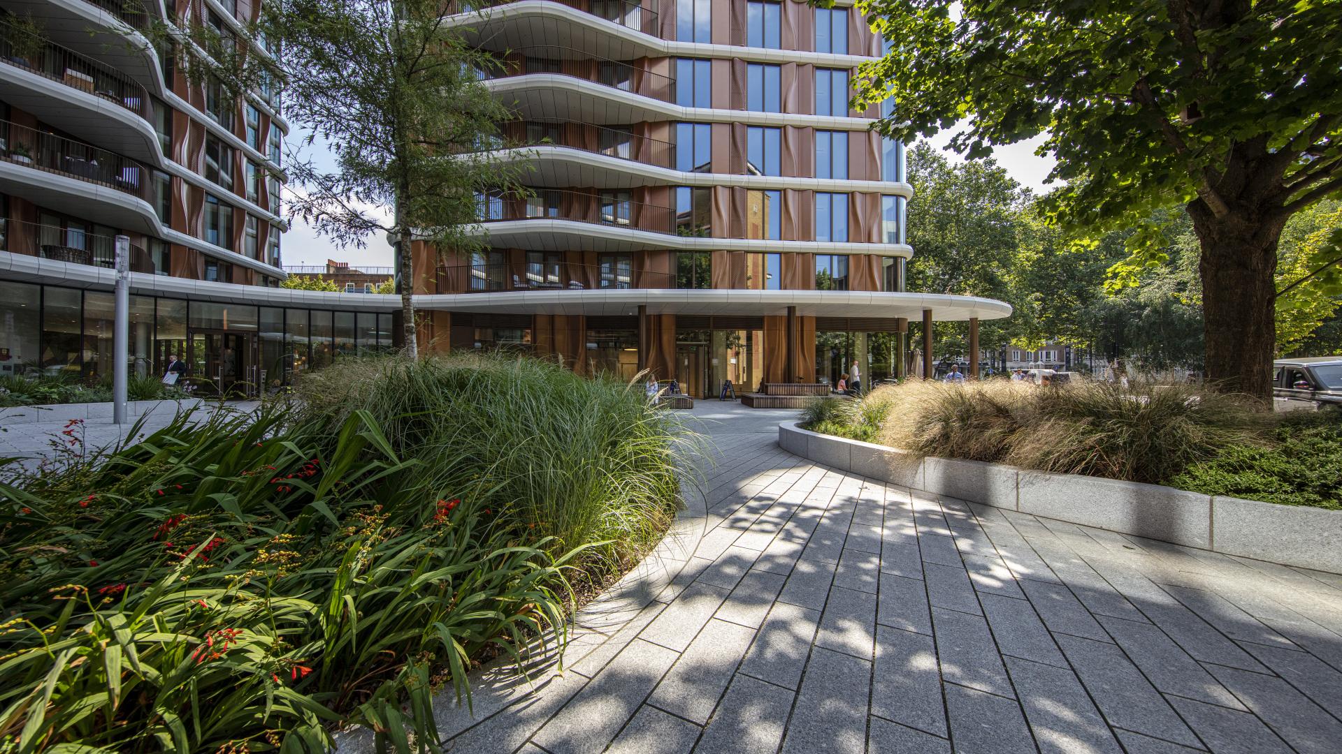 Triptych Bankside